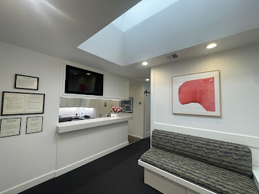 Jonathan Ochi, DDS