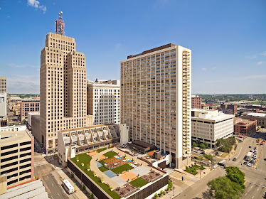 Kellogg Square