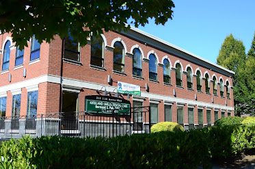 Kirkland Smiles Dental Care - Bernard S. Pak, DDS, PS