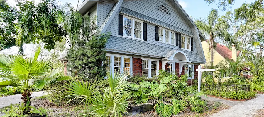 Kyle Hickey - Corcoran Dwellings St. Pete