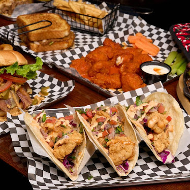 La Boveda Cantina and Grill