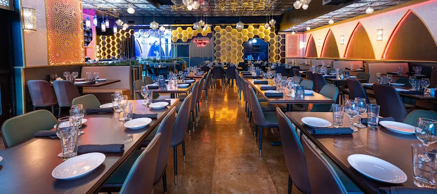 La Vie Mediterranean Restaurant