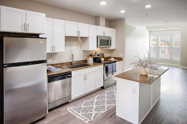 Lake Vista Apartments