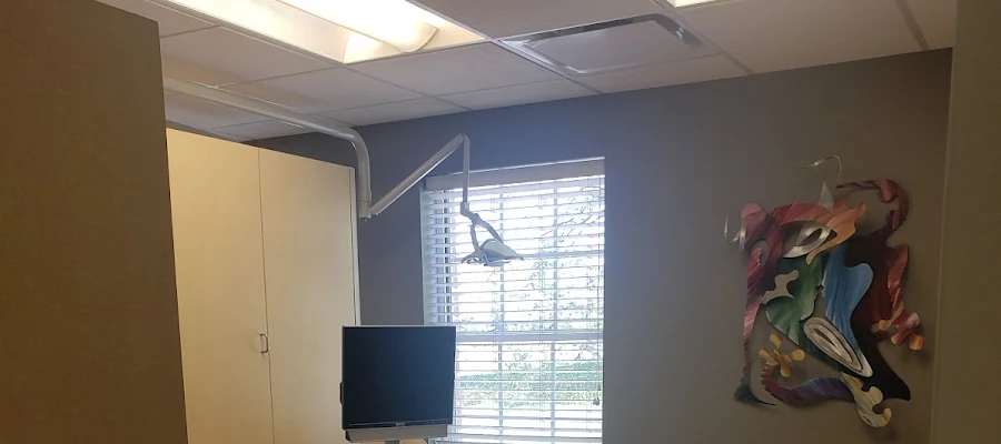 Landerhaven Dental Associates
