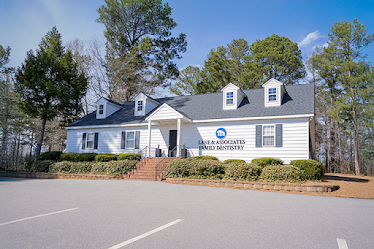 Lane & Associates Family Dentistry - Middlesex