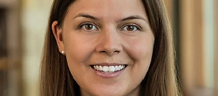 Lauren E. Schneekloth, MD
