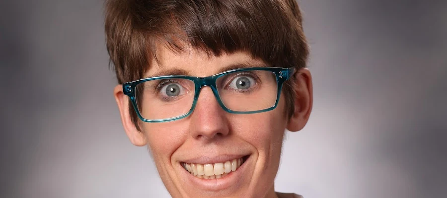 Laurie Braker, MD