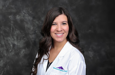 Leandra Ogas, CNP