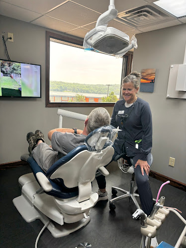 LeClaire Family Dentistry