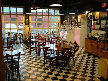 Lee Street Station Cafe