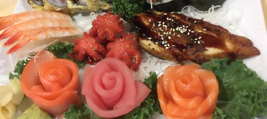 Lemongrass Thai & Sushi 3