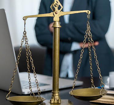 Lindstrom Law