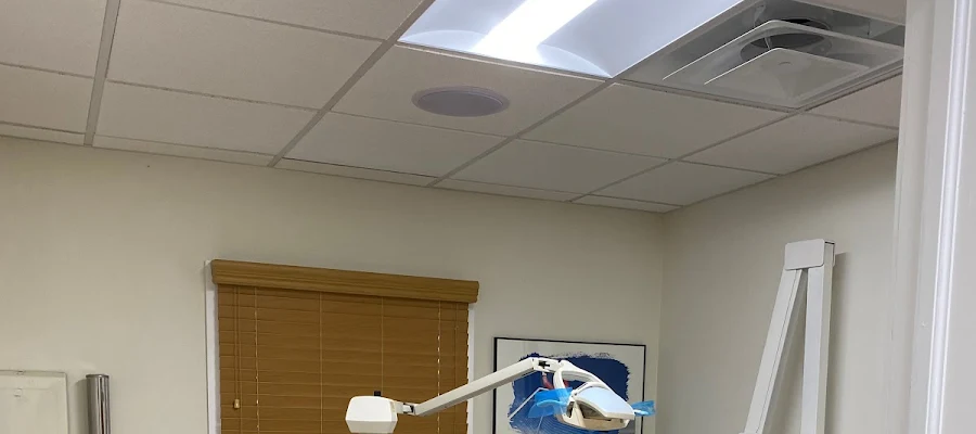 Little Ferry Smiles : Sachar Bhupinder DDS
