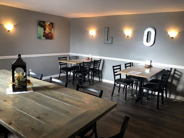 Lone Oak Tavern