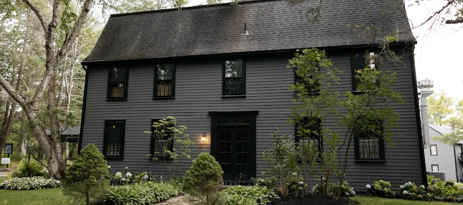 Lost Fox Inn