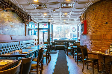 Luigis Famiglia Cucina - Pizza - Italian Restaurant - Caterer