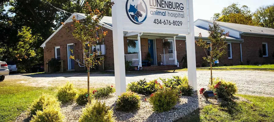 Lunenburg Animal Hospital