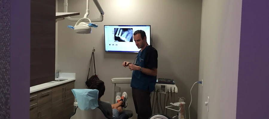 Lux Dental
