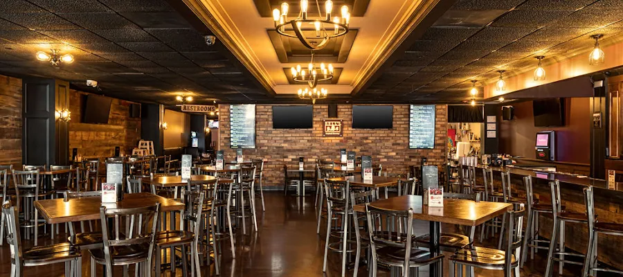 Main Street Pub