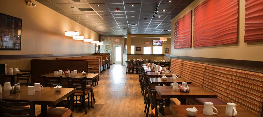 Manhattan Deli Bar & Grille