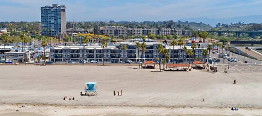 Marina Del Mar Condominium