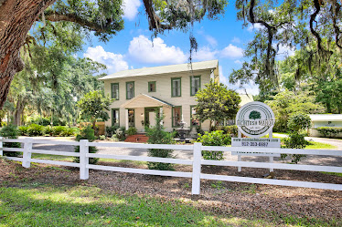 McIntosh Manor RV Park & Retreat
