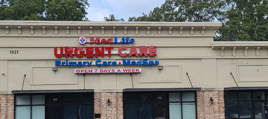 MedLife Primary & Urgent Care (CLINICA/URGENCIAS)