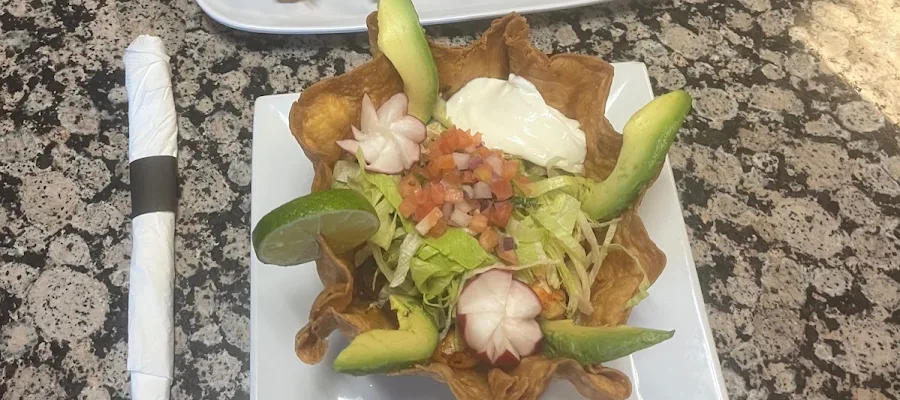 Mi Pais Family Restaurant