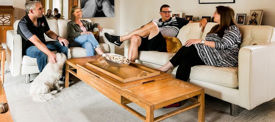 Mid-Century Homes - by Anthology