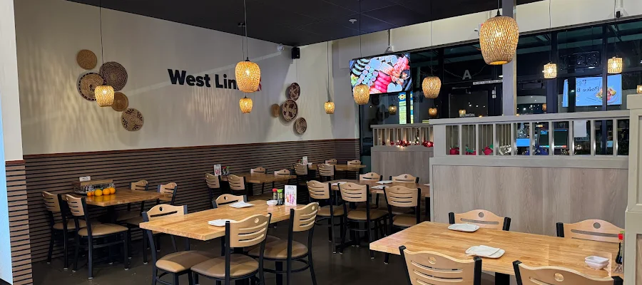 Momiji Sushi Restaurant - West Linn