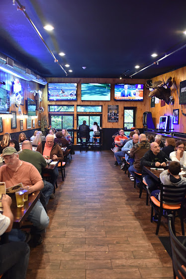 Mooney's Sports Bar & Grill