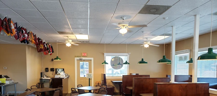 Mother Earth's Cafe