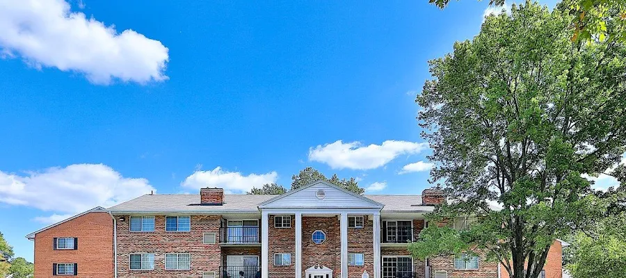 Mount Vernon Square Apartment Homes