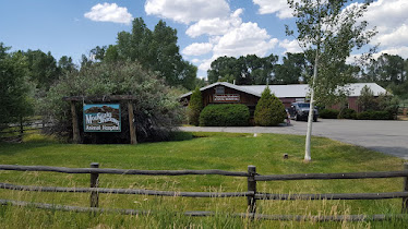 Mountain Shadows Animal Hospital