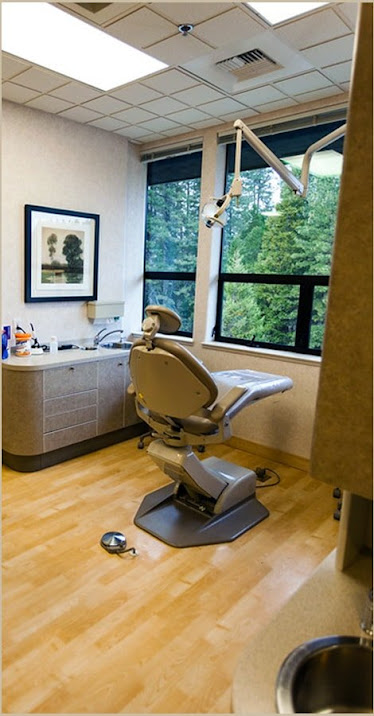 Nathan Brott, DDS
