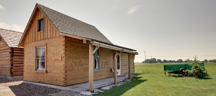Nauvoo Log Cabins LLC