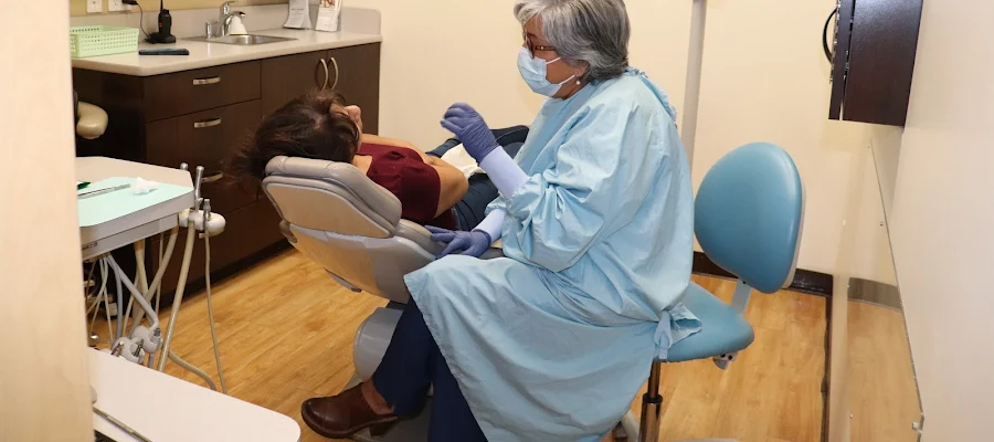 Navarro Dentistry