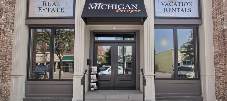 Northern Michigan Escapes