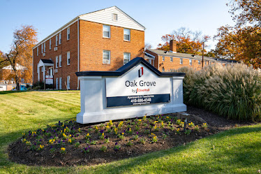 Oak Grove Apartments by OneWall