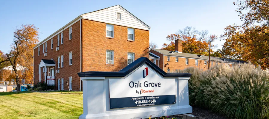 Oak Grove Apartments by OneWall