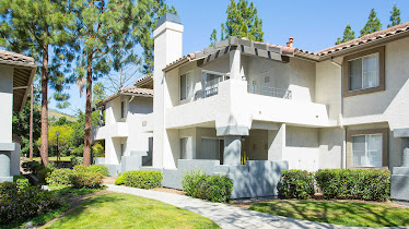 Oak Park Apartment Homes