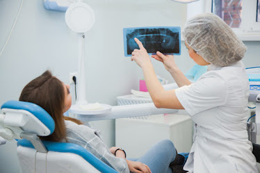 Oakley Oral Surgery - Richard M. Oakley