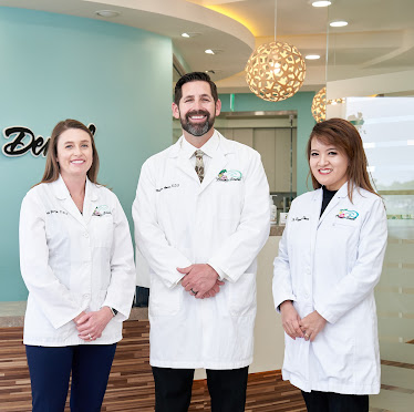 Oceanic Dental - Huntington Beach
