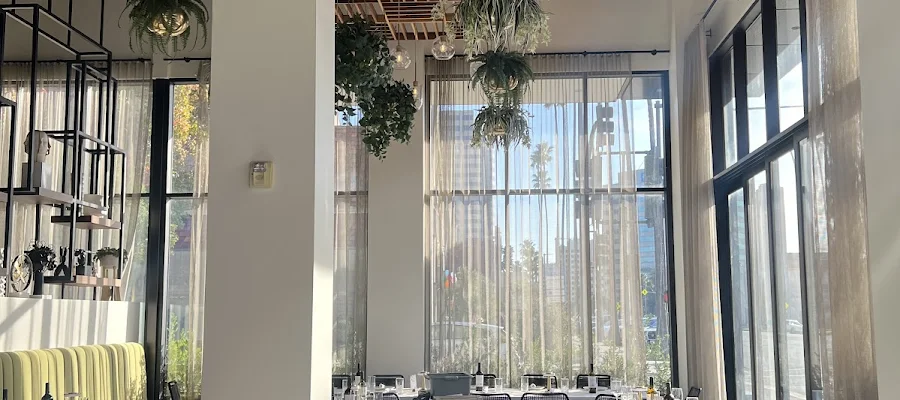 Olia Restaurant