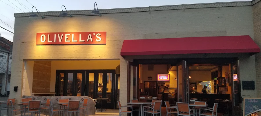 Olivella’s Pizza and Wine