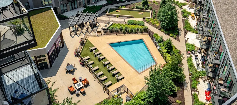 One Southdale Place