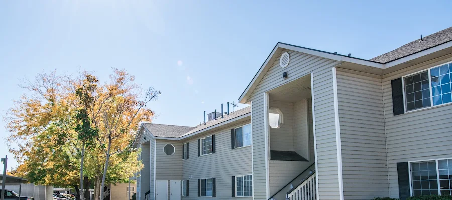 Palisades Park Apartments