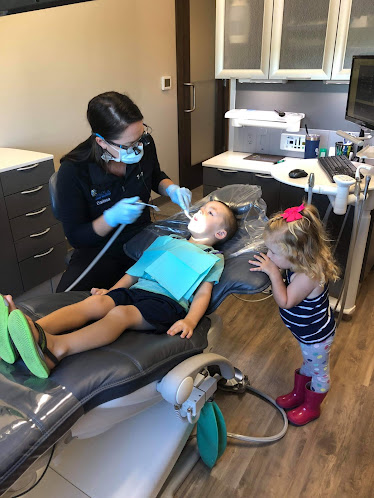 Paola Family Dentistry: Travis Howard DDS