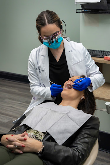Paradise Dental Studio