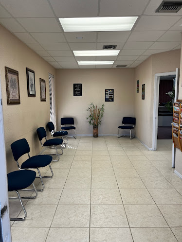 Paredes Medical Center